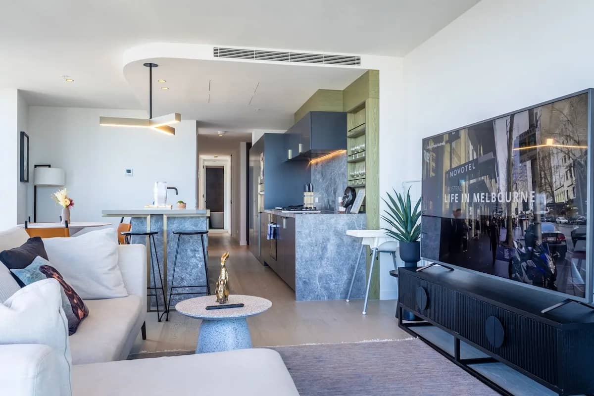 Sample StayHive listing preview: gallery photo 3 of 4 for Rental unit in Melbourne
